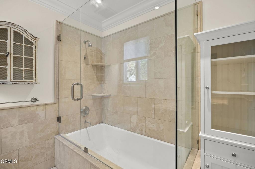 33467 Mulholland Highway