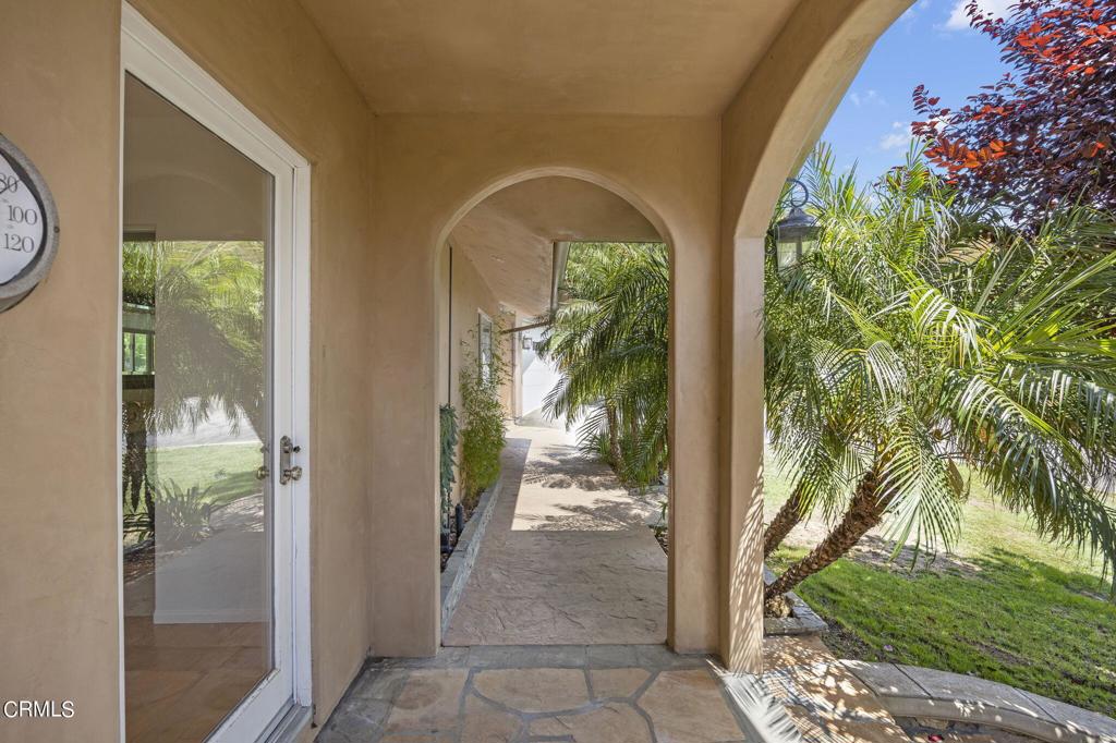 33467 Mulholland Highway