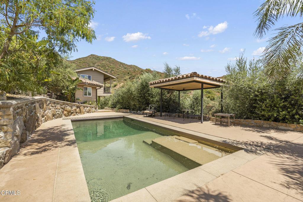 33467 Mulholland Highway