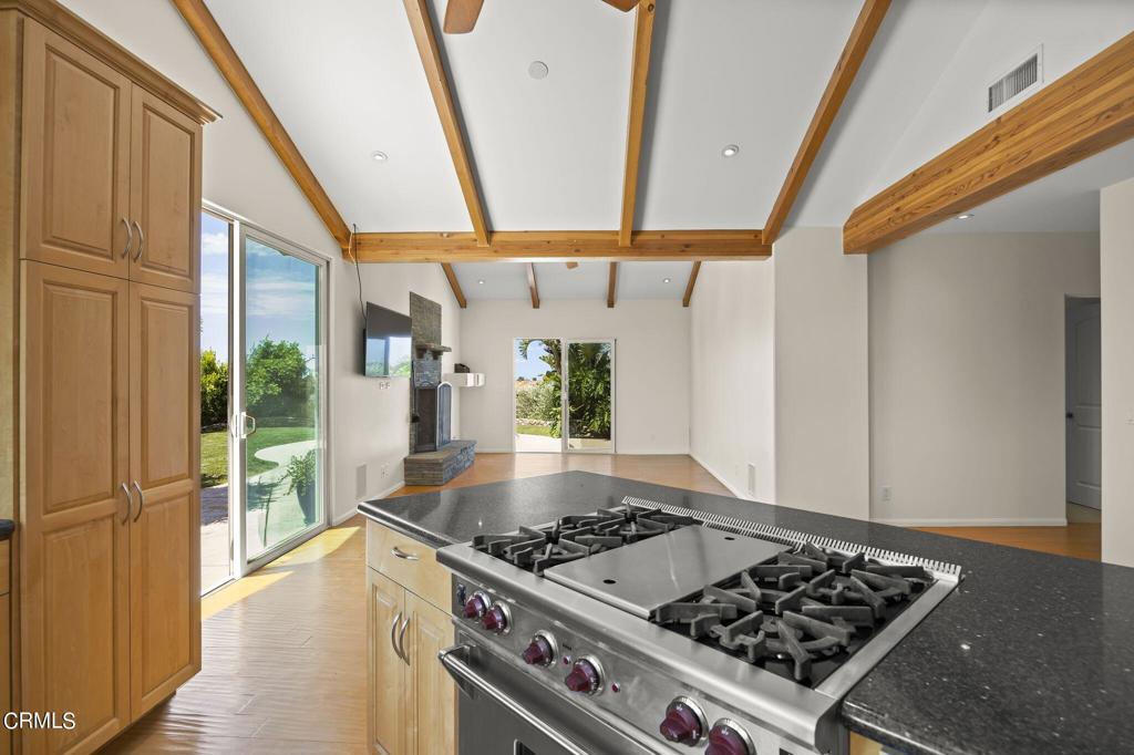 33467 Mulholland Highway