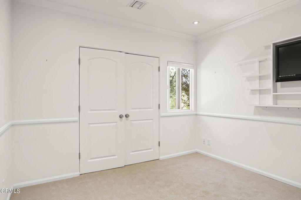 33467 Mulholland Highway