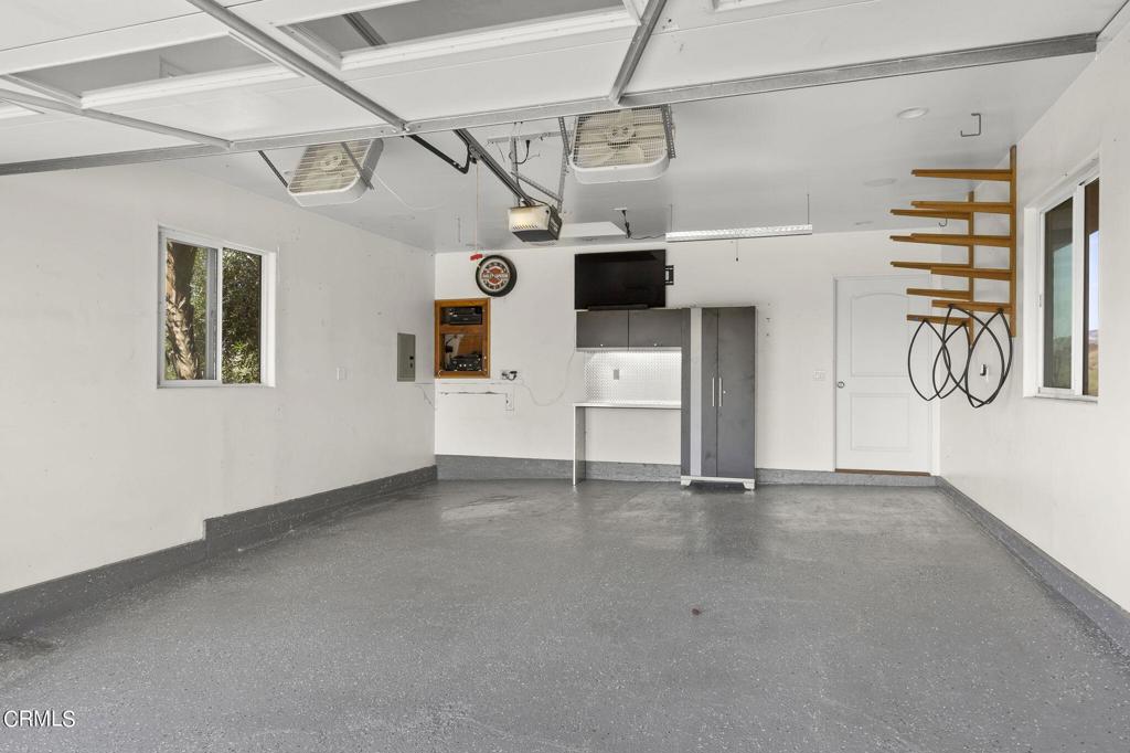 33467 Mulholland Highway