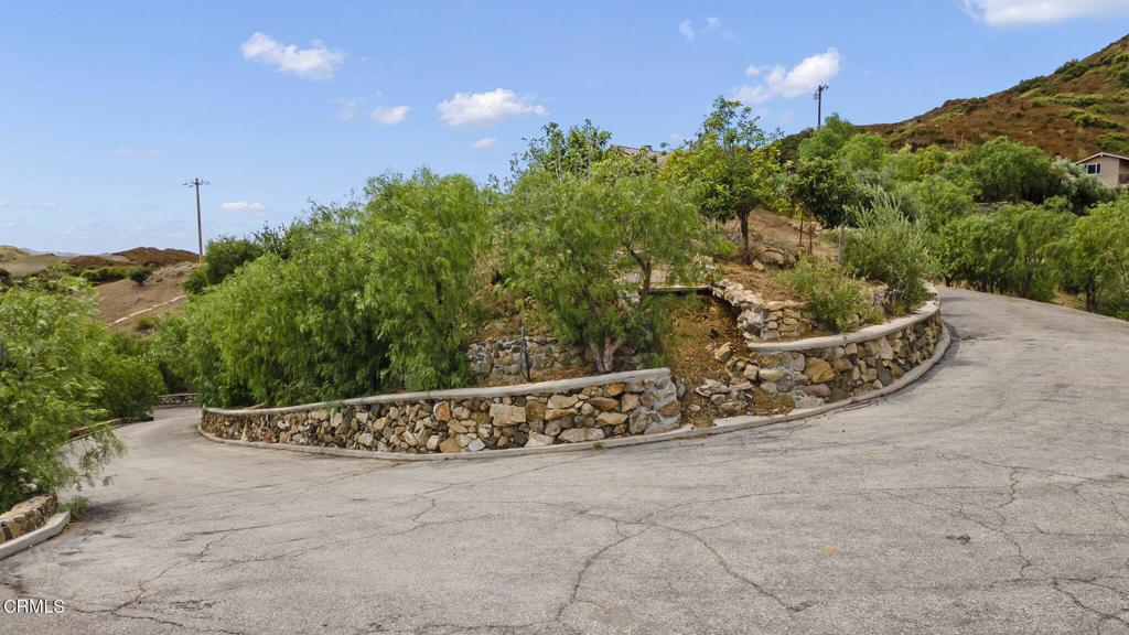 33467 Mulholland Highway