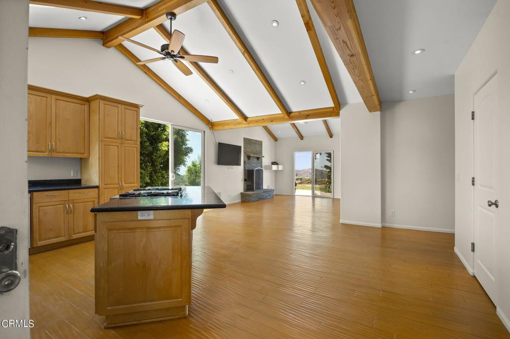 33467 Mulholland Highway