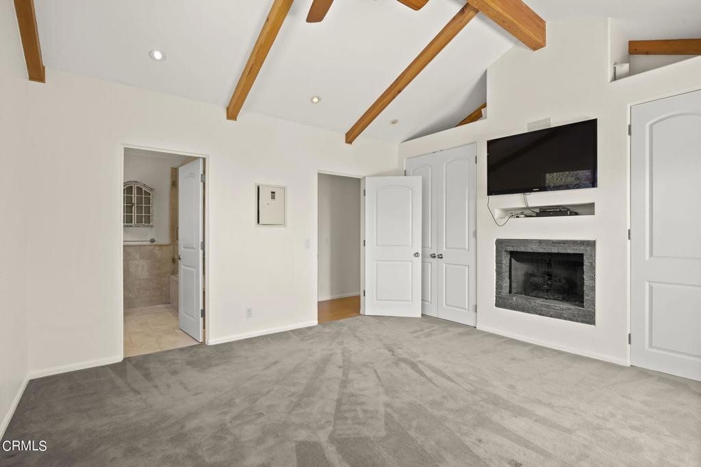 33467 Mulholland Highway