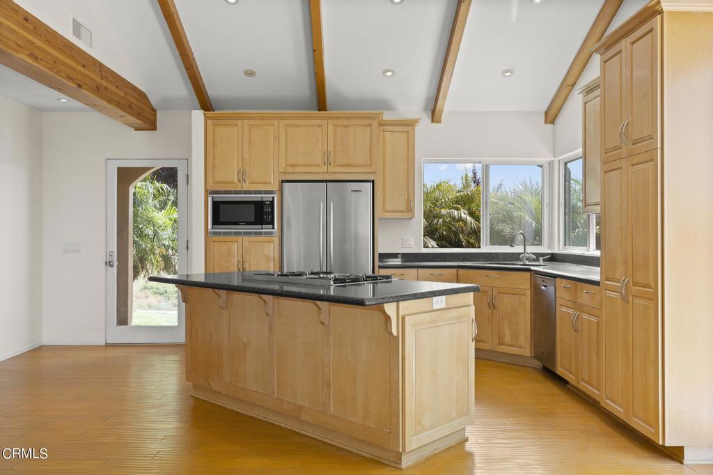 33467 Mulholland Highway