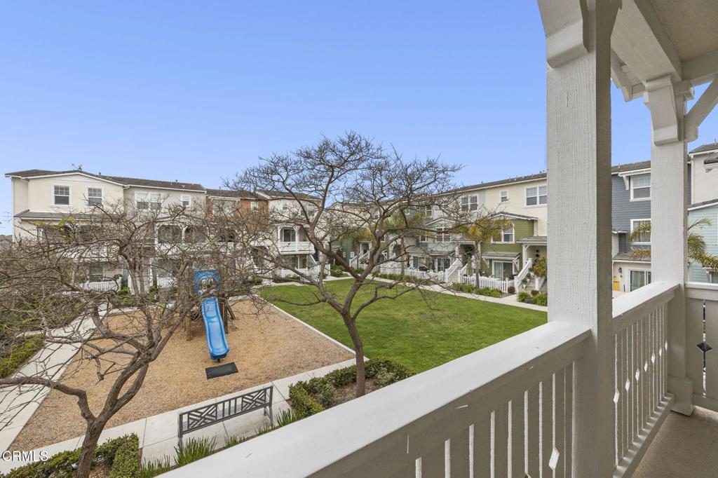 3703 Islander Walk