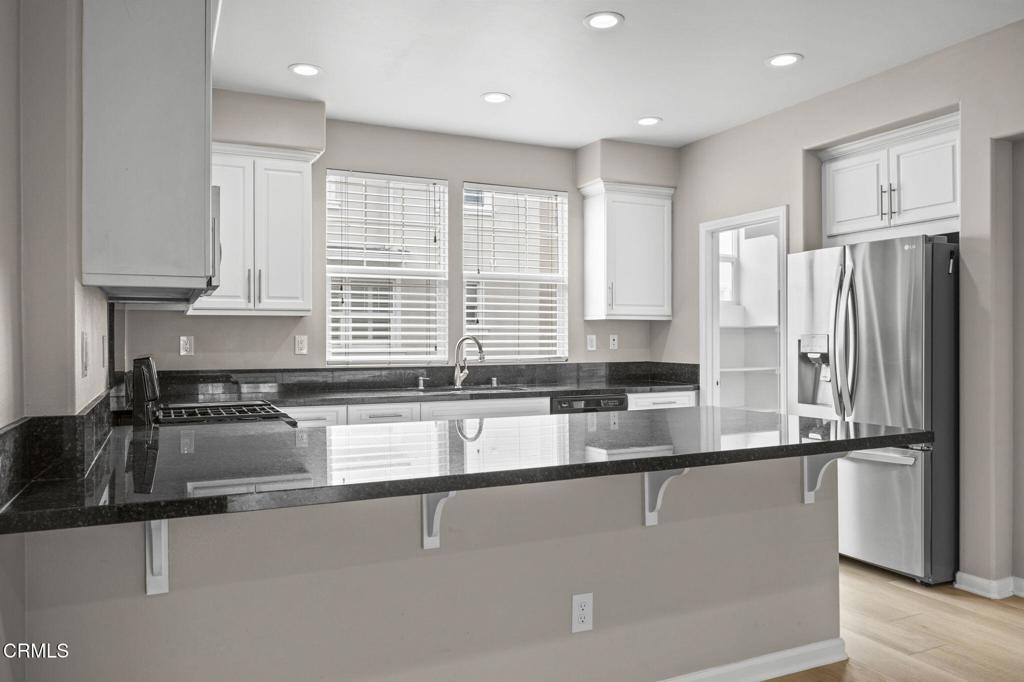 3703 Islander Walk