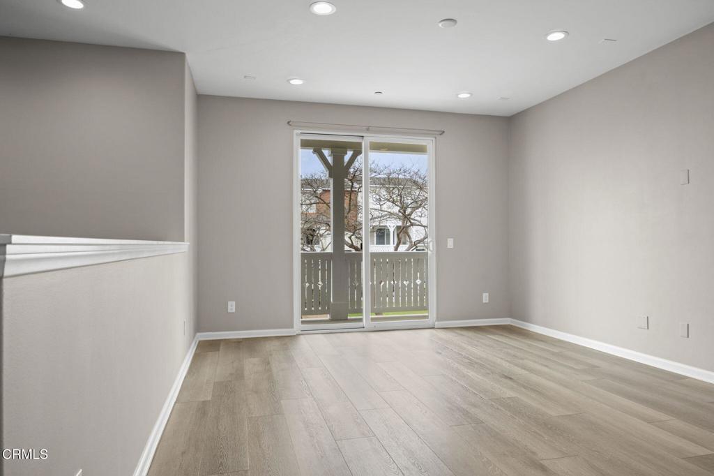 3703 Islander Walk