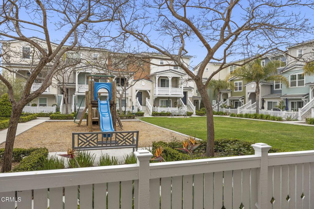 3703 Islander Walk