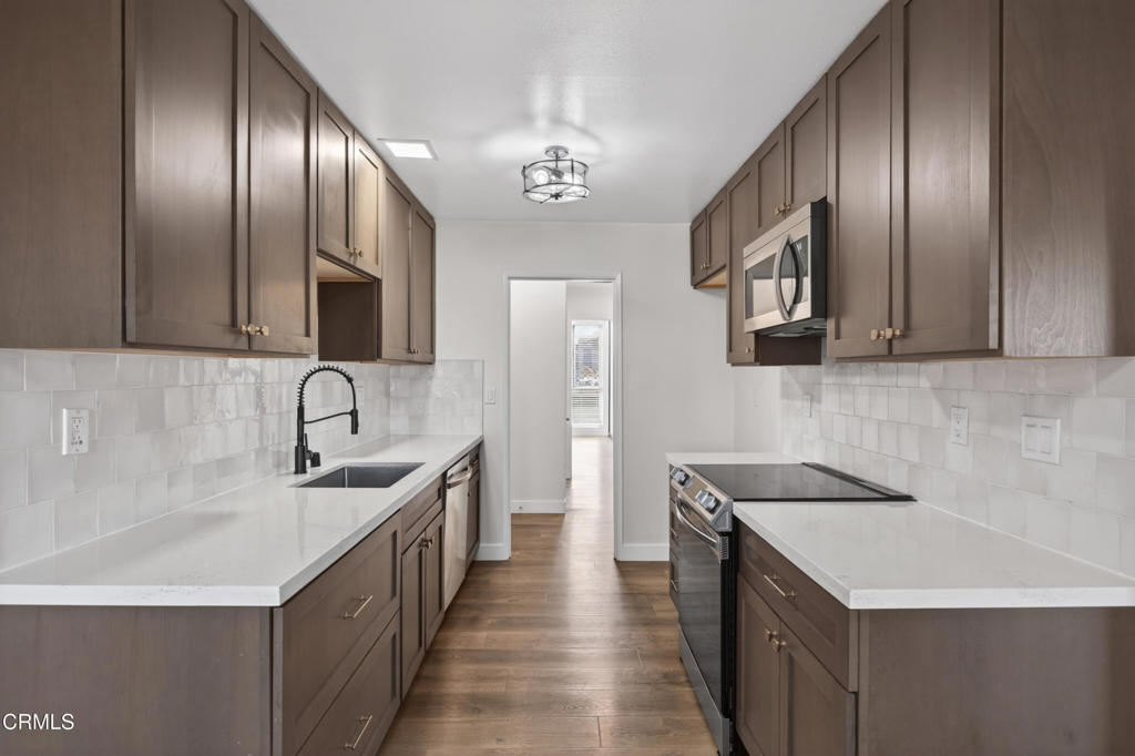 3700 Dean Dr. 107
