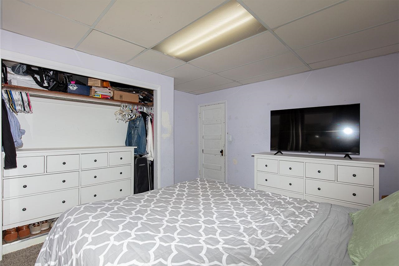 553 E Longfellow Ave