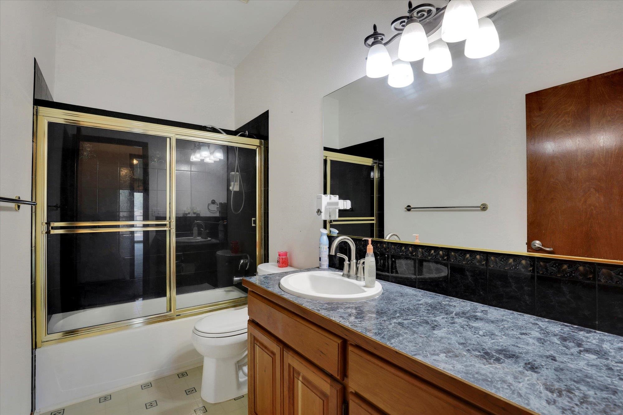 4121 S S Espanola Rd