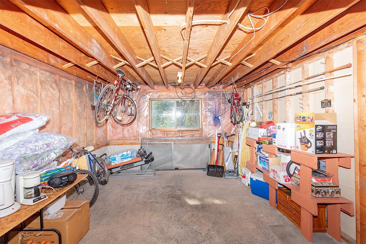 3210 W WOODLAND Blvd