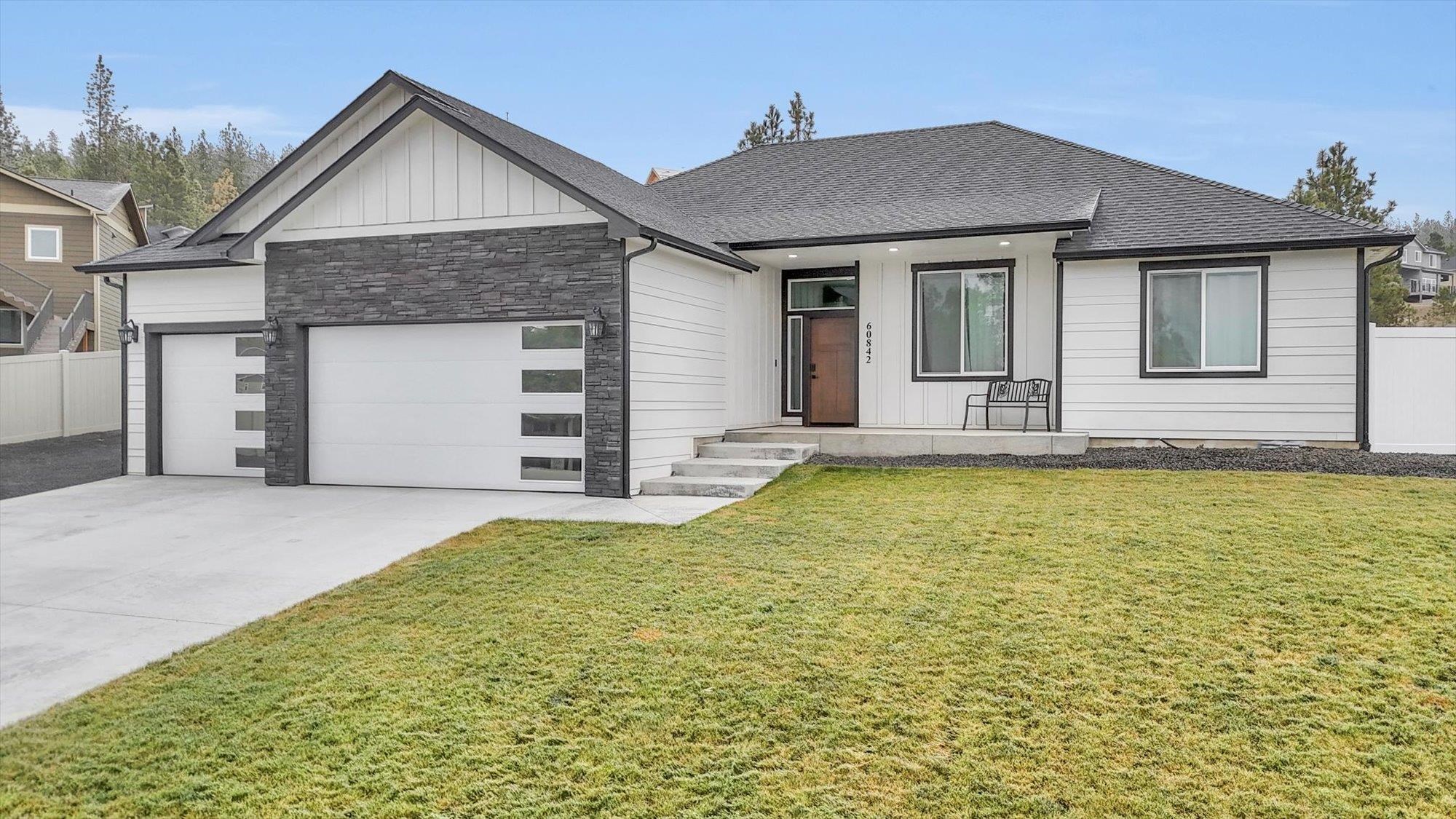 60842 Lake Spokane Dr