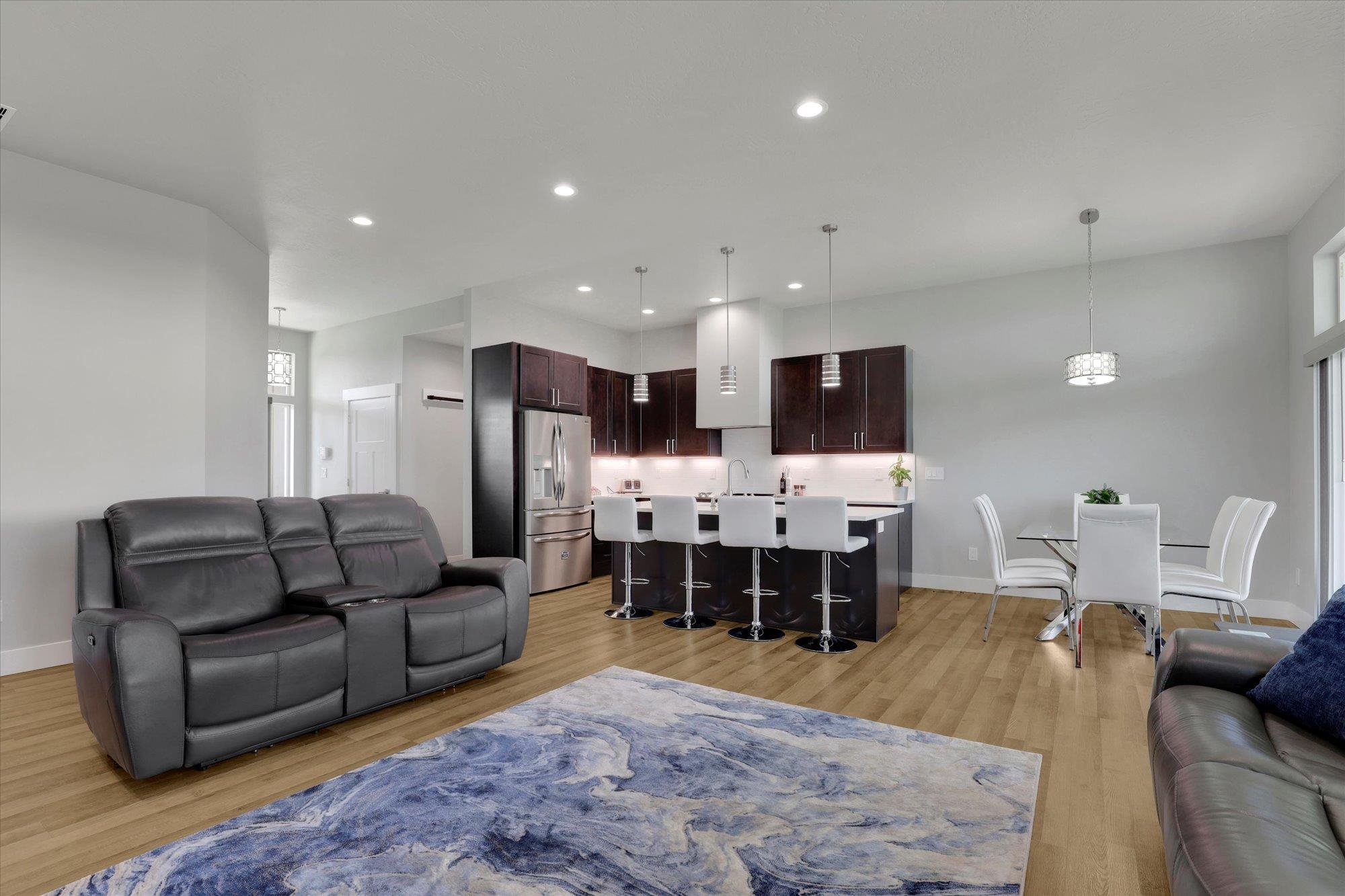 60842 Lake Spokane Dr