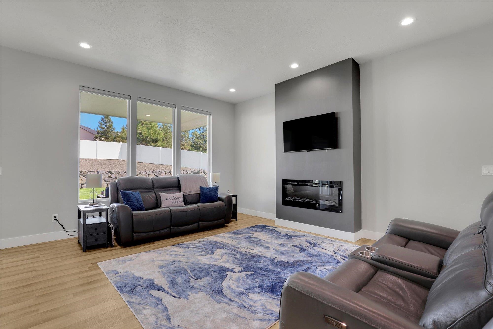 60842 Lake Spokane Dr