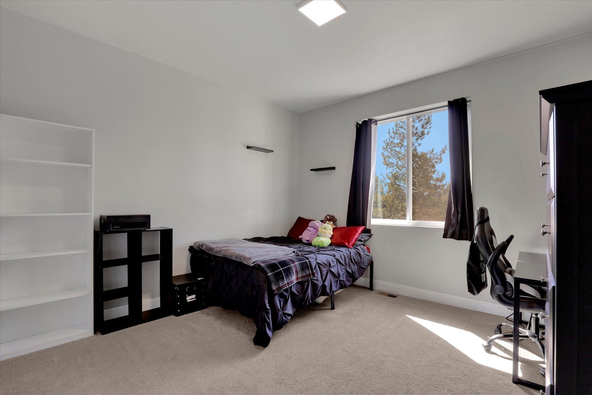 60842 Lake Spokane Dr