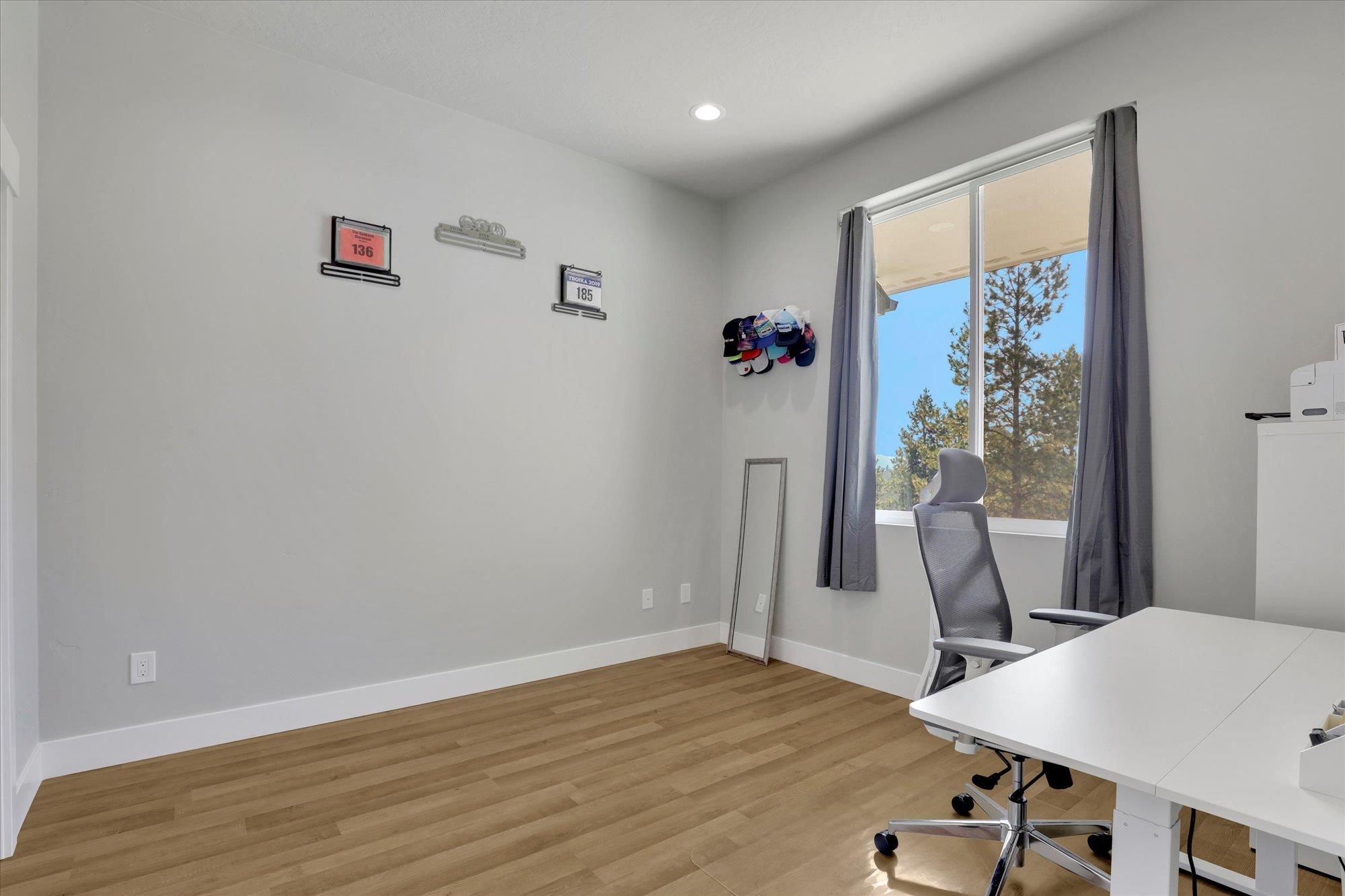 60842 Lake Spokane Dr