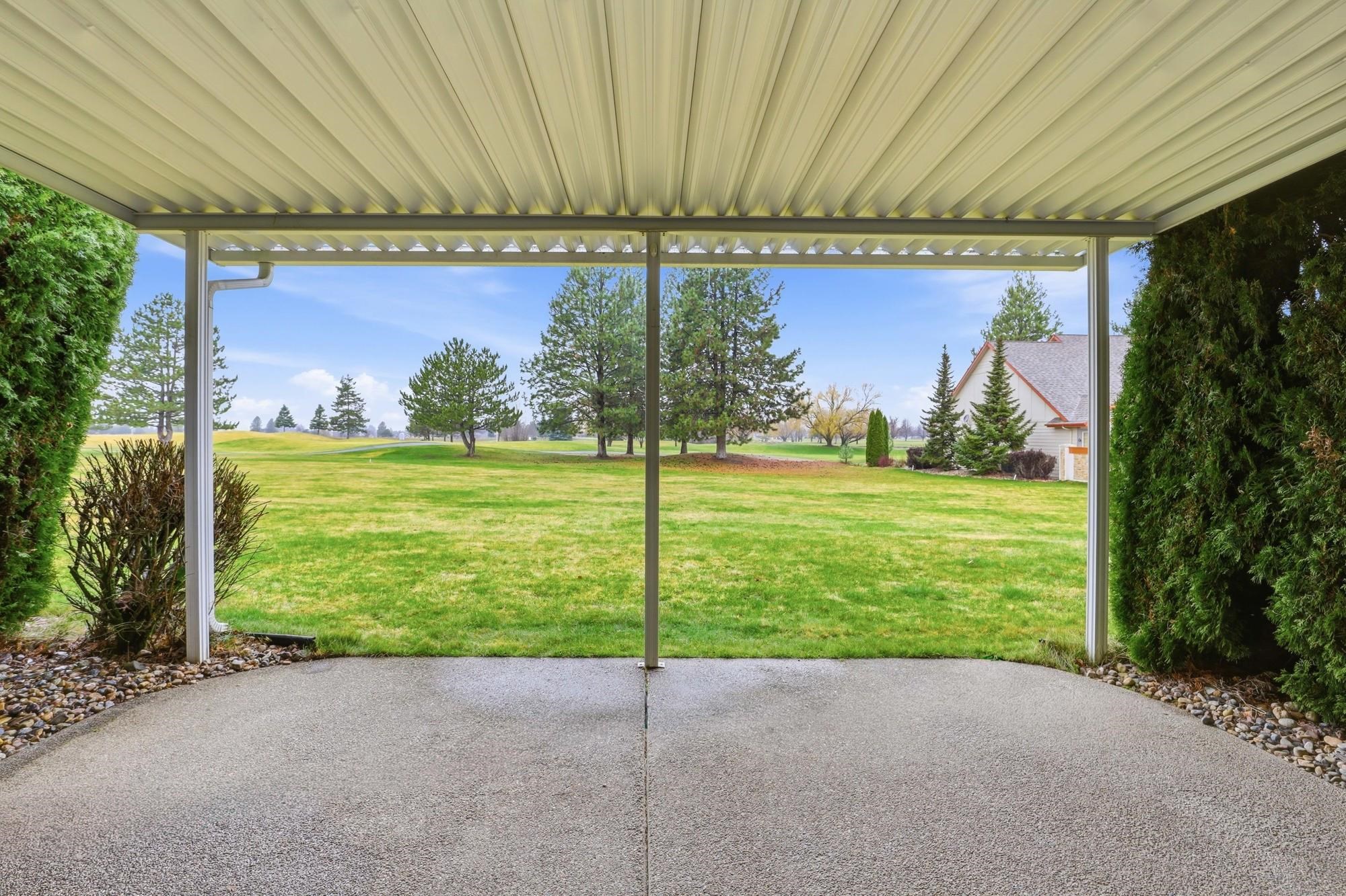 1013 N Country Club Dr