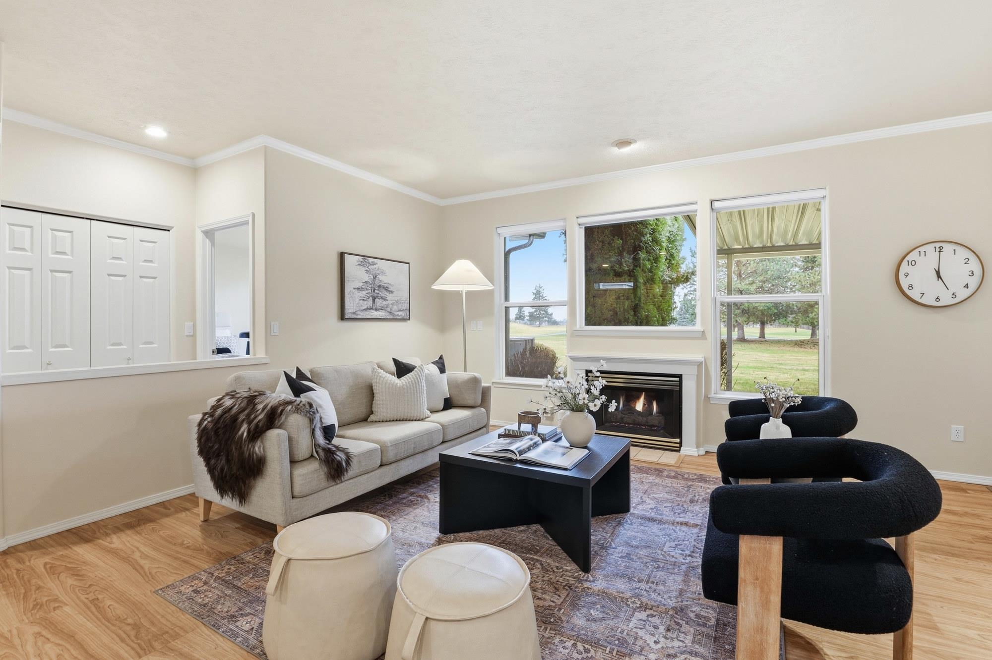 1013 N Country Club Dr