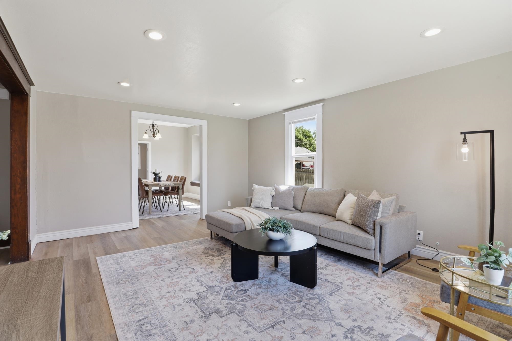 427 E Euclid Ave
