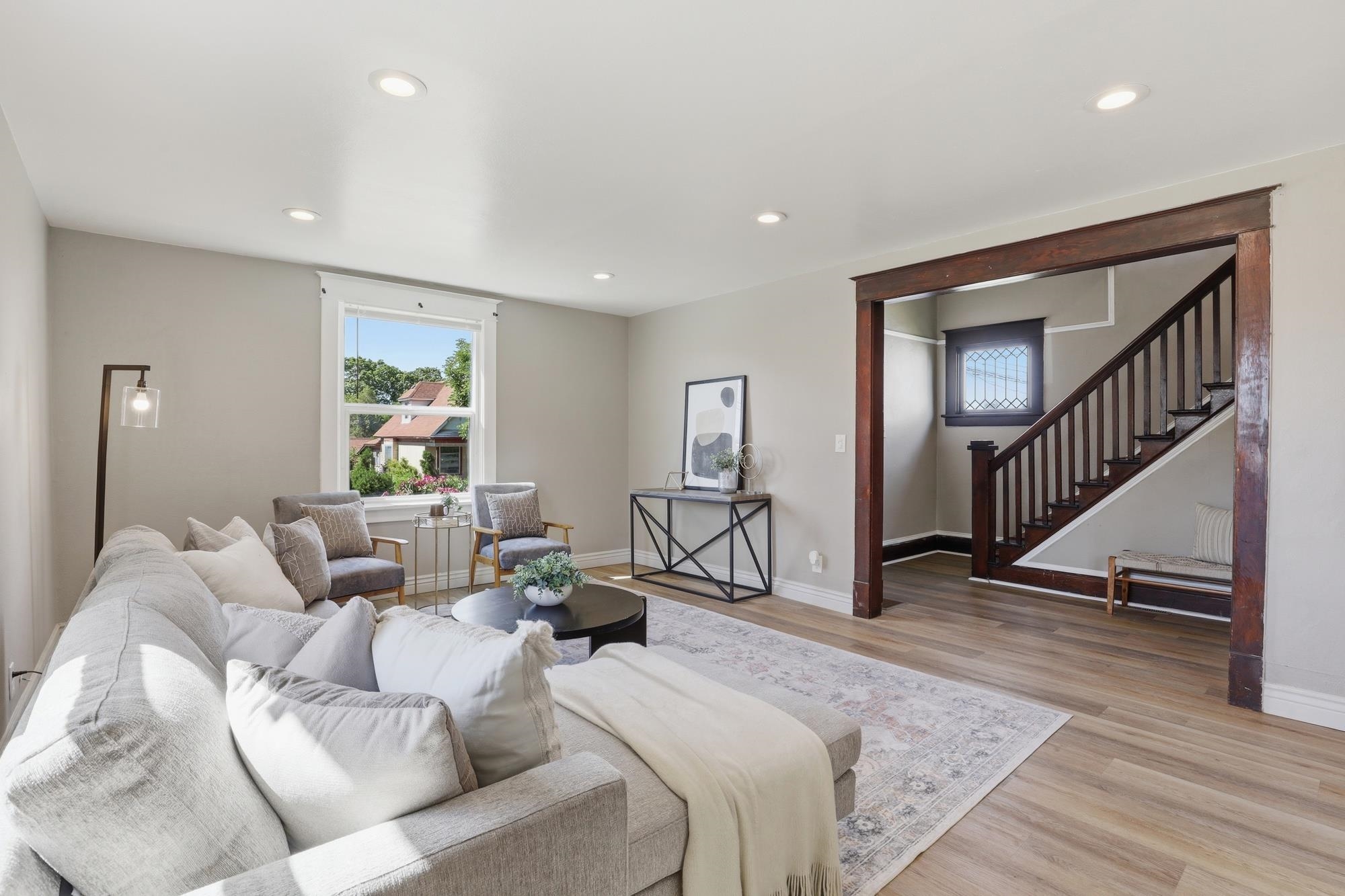 427 E Euclid Ave