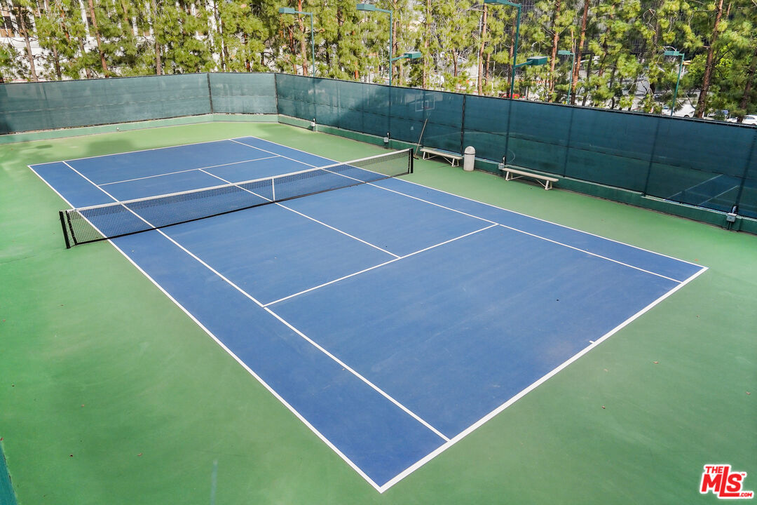 2102 CENTURY PARK LN Unit: 305