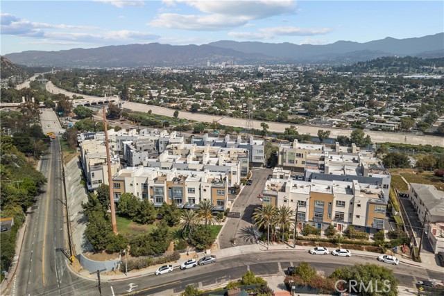 2753 Waverly DR Unit: 705