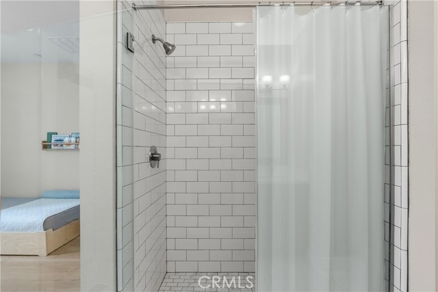 2753 Waverly DR Unit: 705