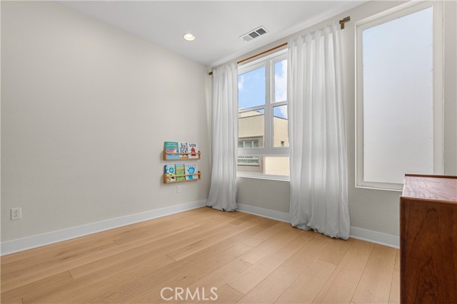 2753 Waverly DR Unit: 705