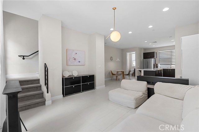 2753 Waverly DR Unit: 705