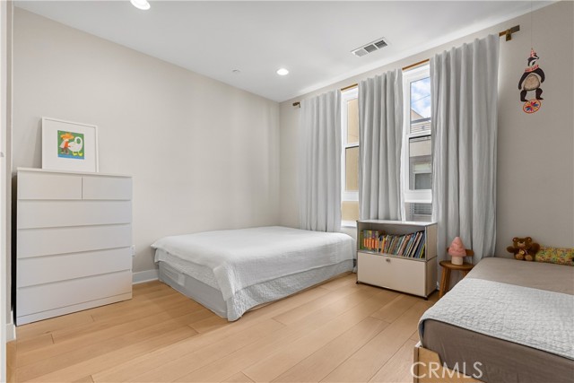 2753 Waverly DR Unit: 705