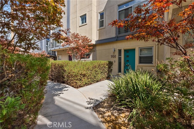 2753 Waverly DR Unit: 705