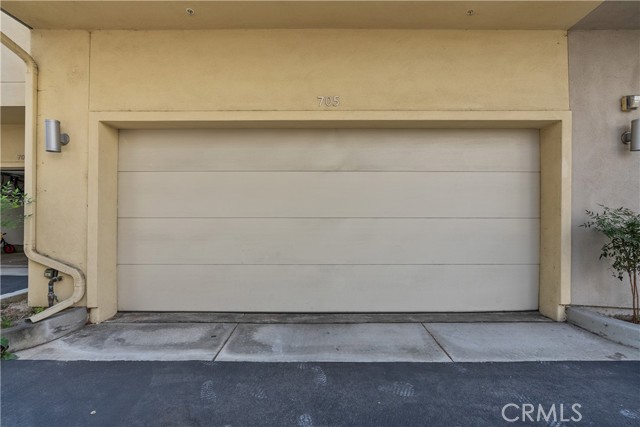 2753 Waverly DR Unit: 705