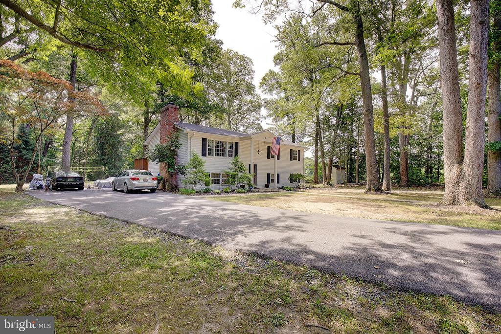 5494 HALLOWING POINT ROAD