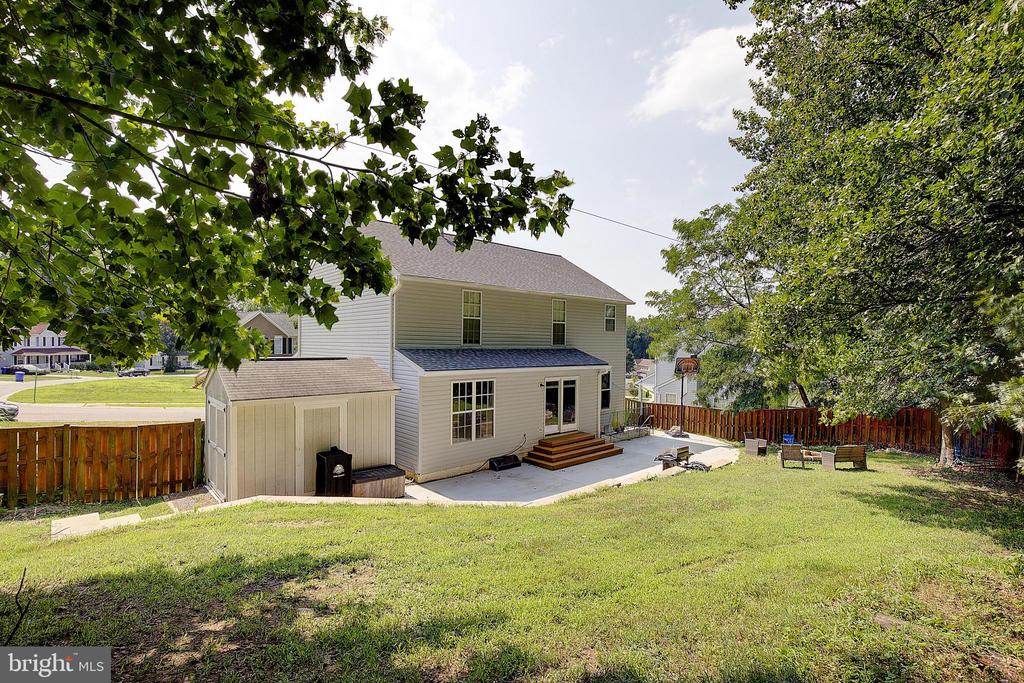 5244 GREENVILLE DRIVE