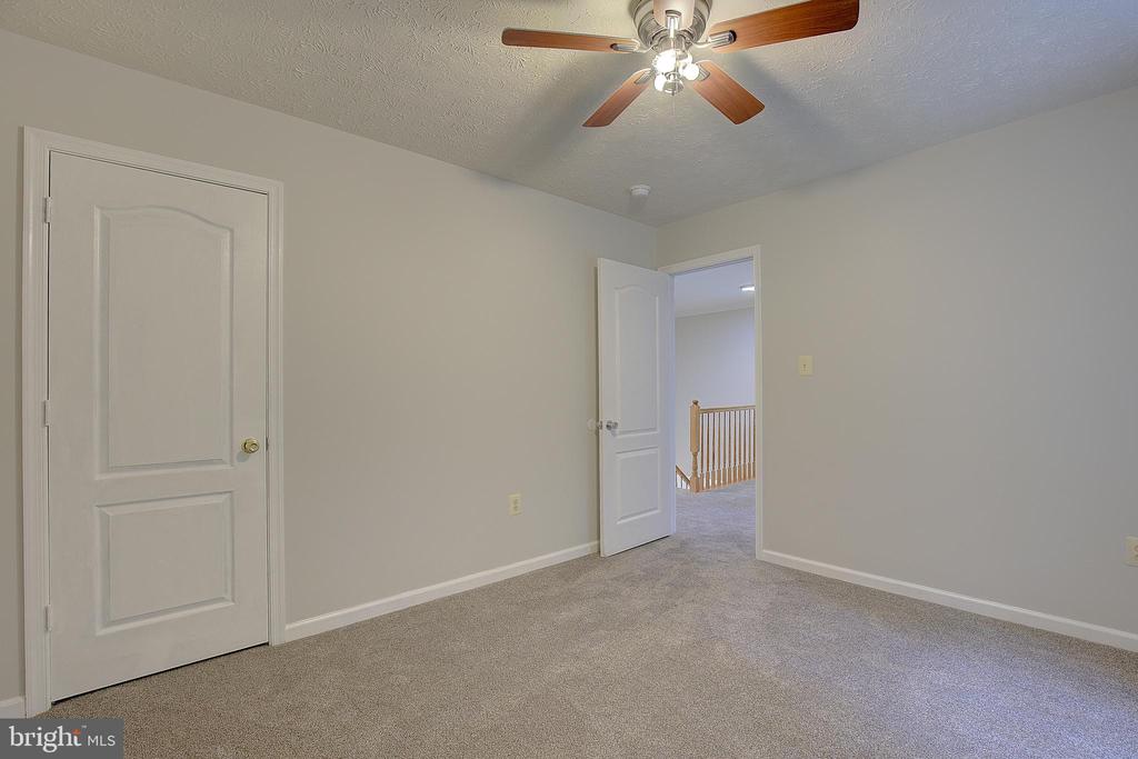 5244 GREENVILLE DRIVE