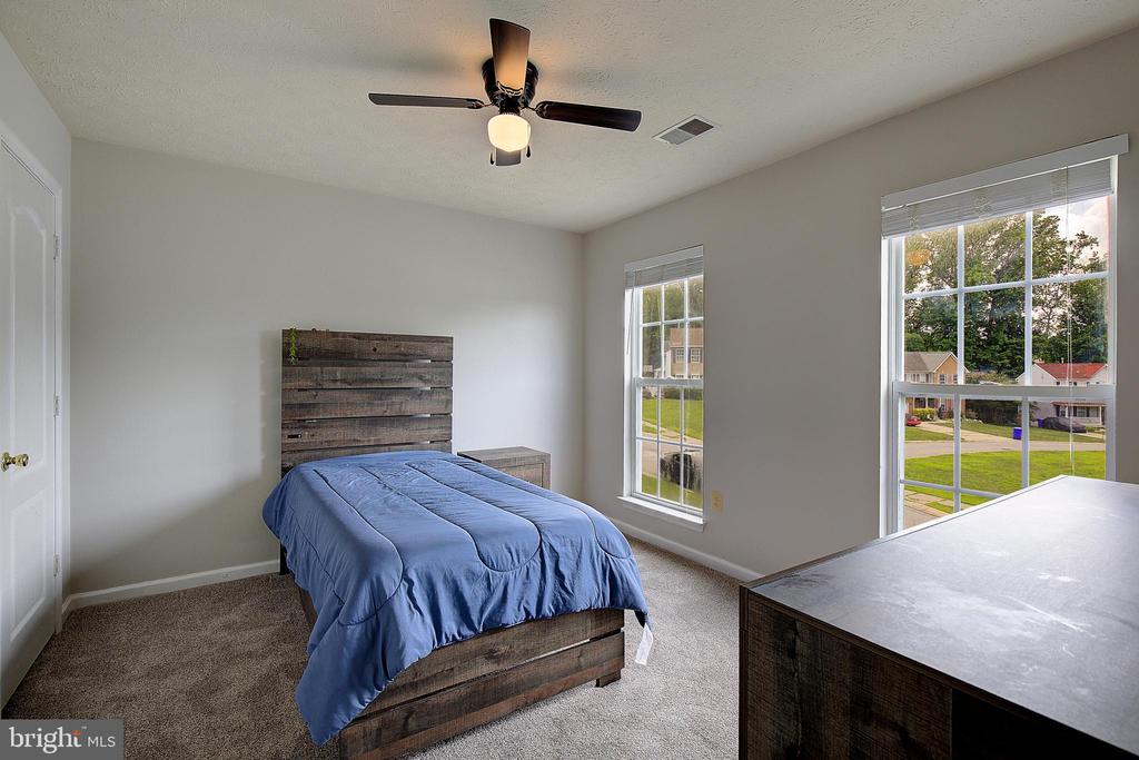5244 GREENVILLE DRIVE