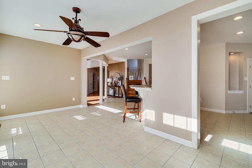 10111 GEORGIAN LANE