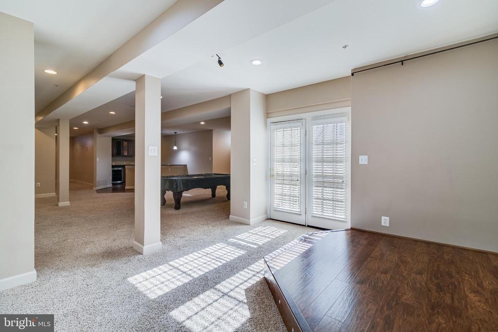 10111 GEORGIAN LANE