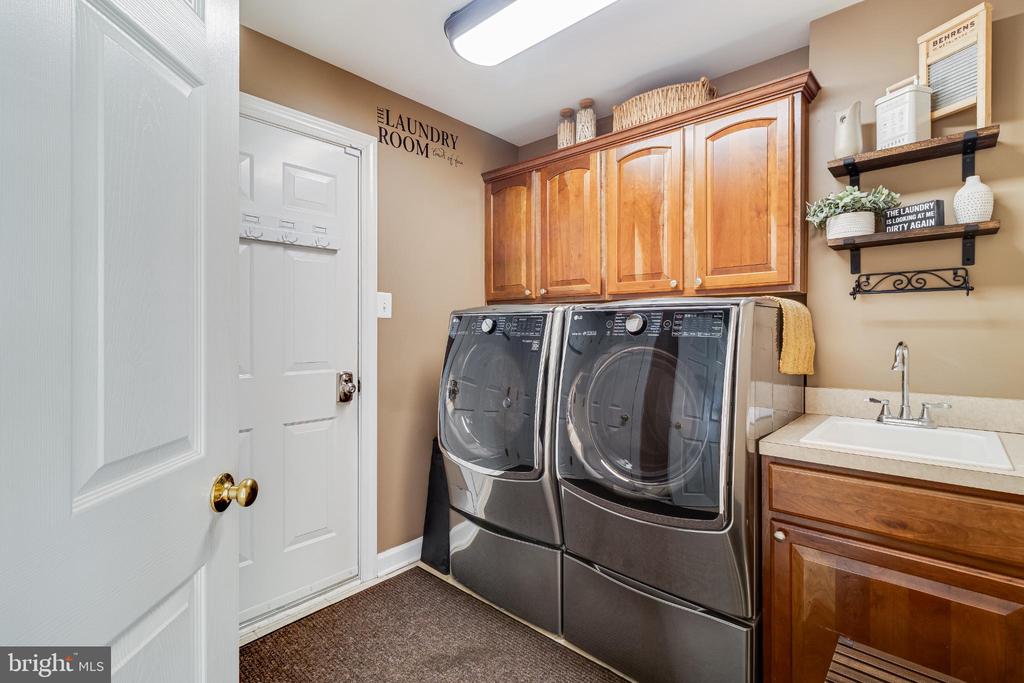 10111 GEORGIAN LANE
