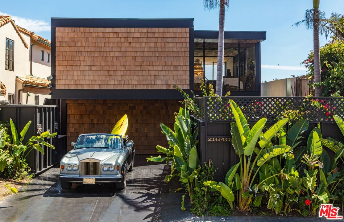 21640 Pacific Coast Hwy