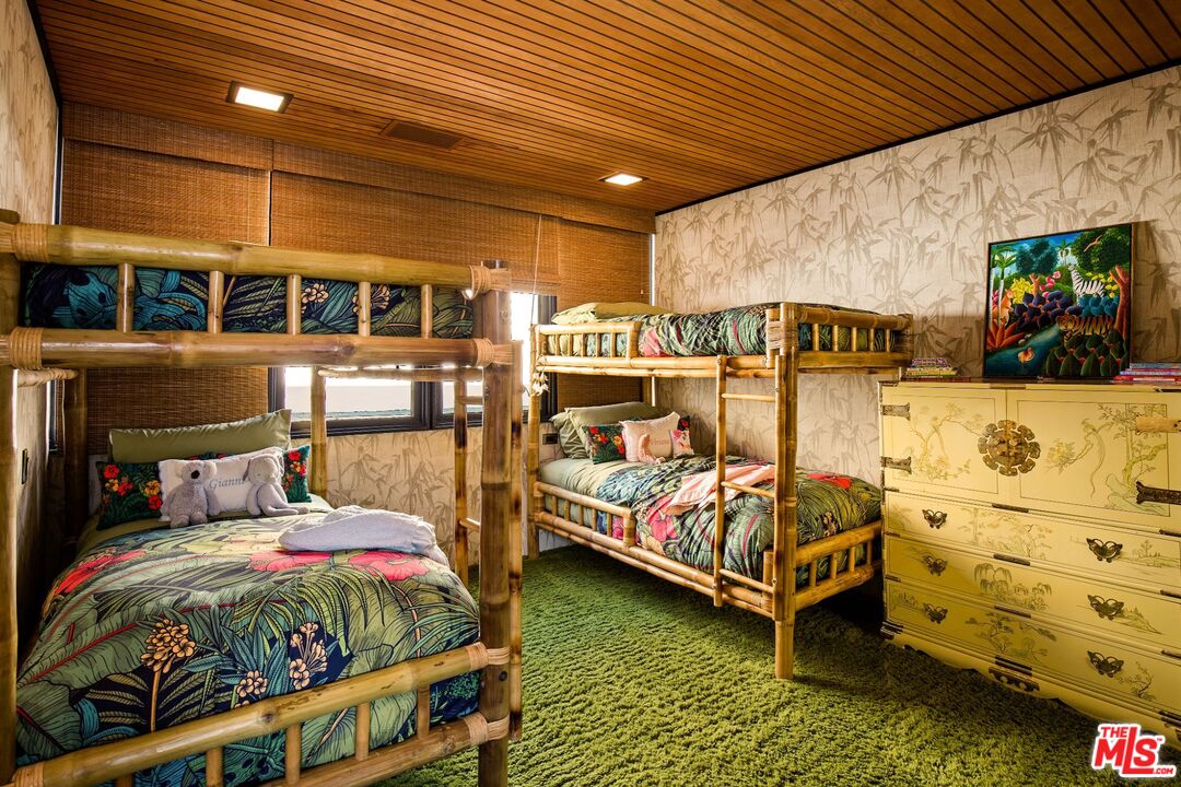 21640 Pacific Coast Hwy