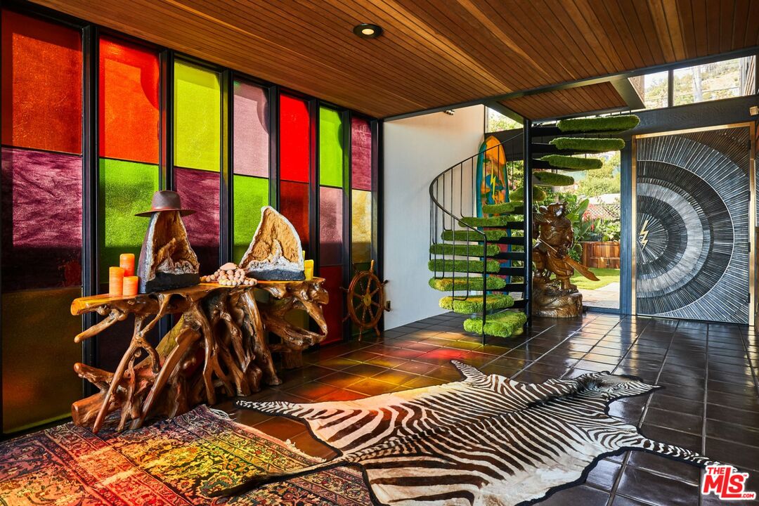 21640 Pacific Coast Hwy