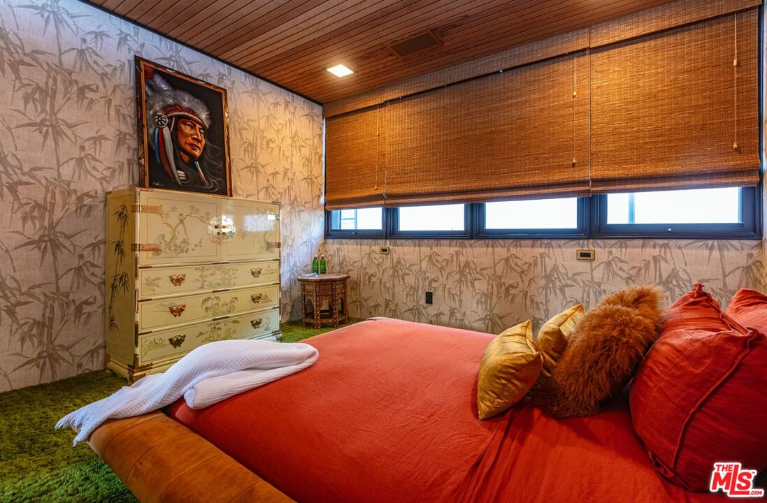 21640 Pacific Coast Hwy