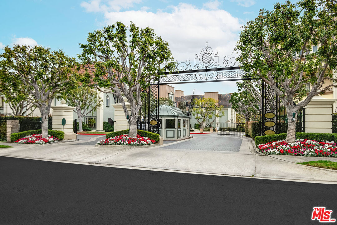 10112 Empyrean Way Unit: 104