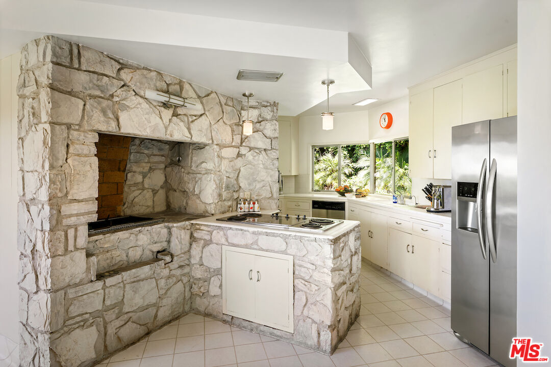11556 Bellagio Rd