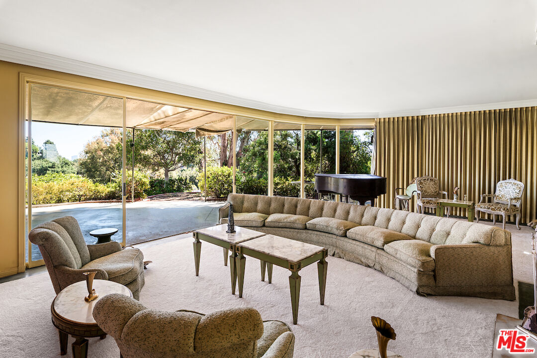 10934 Bellagio Rd