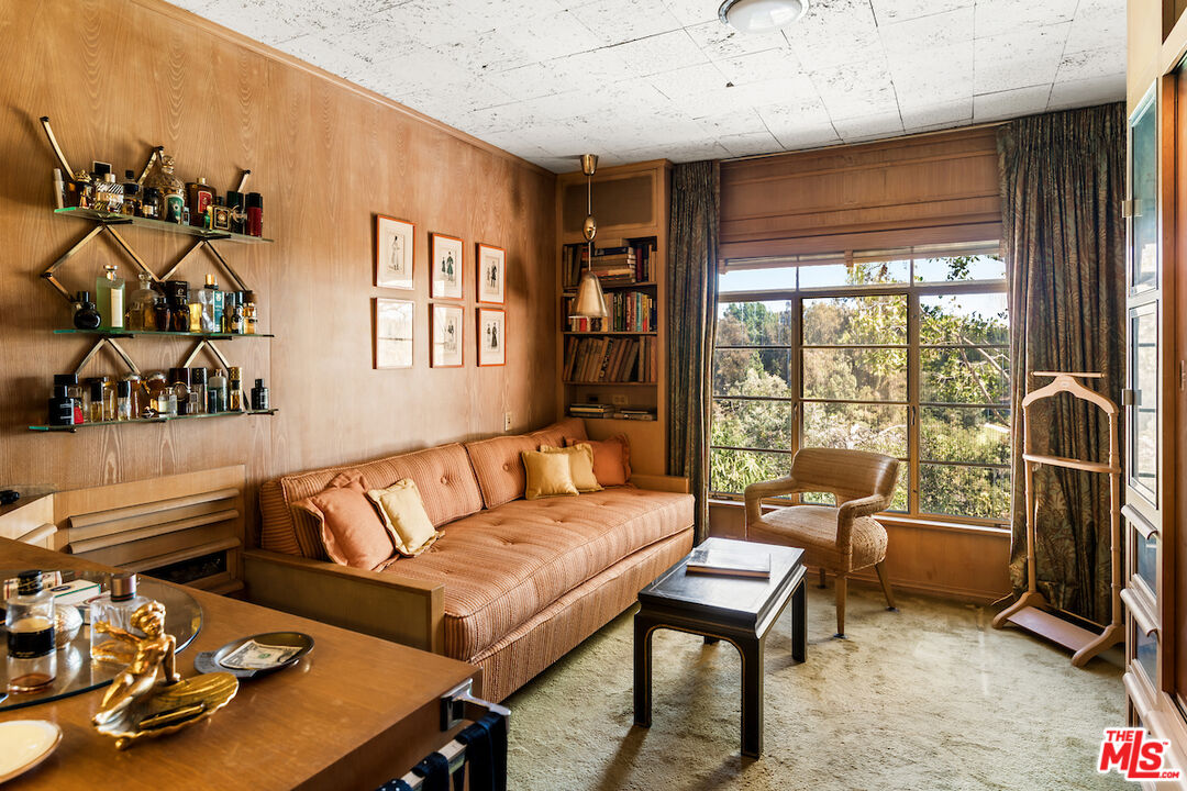 10934 Bellagio Rd
